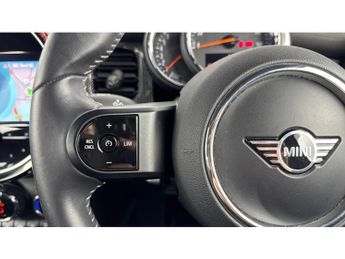MINI Hatchback 1.5 Cooper Exclusive 5dr Auto Petrol Hatchback