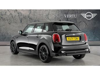 MINI Hatchback 1.5 Cooper Exclusive 5dr Auto Petrol Hatchback