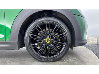 MINI Hatchback 135kW Cooper S Level 2 33kWh 3dr Auto Electric Hatchback