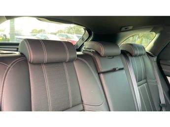 Land Rover Range Rover Velar 3.0 D300 R-Dynamic HSE 5dr Auto Diesel Estate