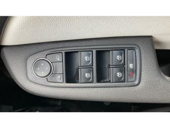 Renault Clio 1.6 E-TECH full hybrid 145 Techno 5dr Auto Hybrid Hatchback