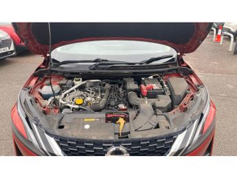 Nissan Qashqai 1.3 DiG-T MH 158 N-Connecta 5dr Xtronic Petrol Hatchback