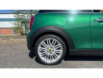 MINI Hatchback 135kW Cooper S Level 2 33kWh 3dr Auto Electric Hatchback