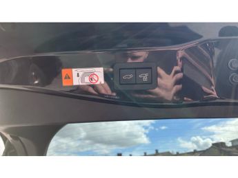 Toyota C-HR 1.8 Hybrid Design 5dr CVT Hybrid Hatchback