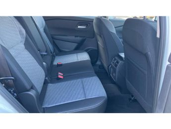 Nissan X-Trail 1.5 MHEV 163 Acenta Premium 5dr [7 Seat] Xtronic Petrol Station 