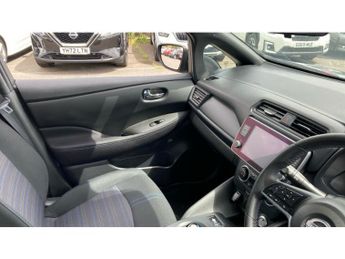 Nissan LEAF 110kW Acenta 39kWh 5dr Auto Electric Hatchback