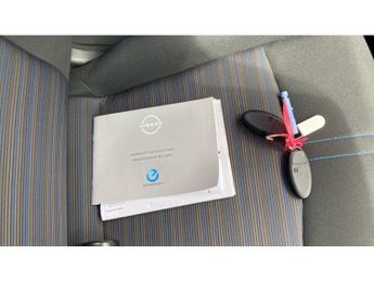 Nissan LEAF 110kW Acenta 39kWh 5dr Auto Electric Hatchback