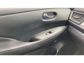 Nissan LEAF 110kW Acenta 39kWh 5dr Auto Electric Hatchback