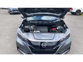 Nissan LEAF 110kW Acenta 39kWh 5dr Auto Electric Hatchback