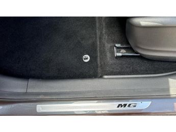 MG HS 1.5 T-GDI SE 5dr DCT Petrol Hatchback