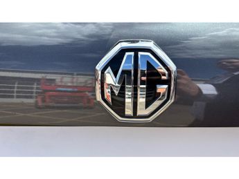 MG HS 1.5 T-GDI SE 5dr DCT Petrol Hatchback