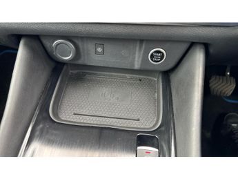 Nissan Qashqai 1.3 DiG-T MH 158 Premiere Edition 5dr Xtronic Petrol Hatchback