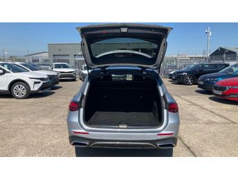 Mercedes-Benz E-Class E220d AMG Line 5dr 9G-Tronic Diesel Estate