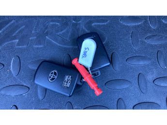Toyota Yaris 1.5 Hybrid Excel 5dr CVT Hybrid Hatchback