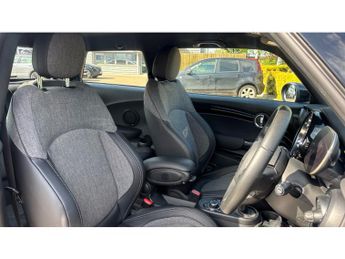MINI Hatchback 135kW Cooper S Level 2 33kWh 3dr Auto Electric Hatchback