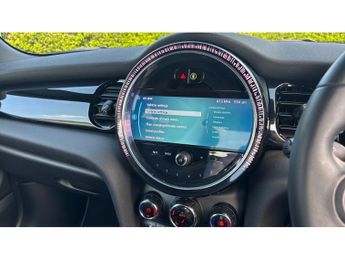 MINI Hatchback 135kW Cooper S Level 2 33kWh 3dr Auto Electric Hatchback