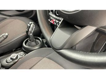 MINI Hatchback 1.5 Cooper Classic 5dr Auto Petrol Hatchback
