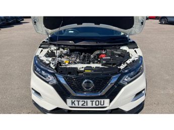Nissan Qashqai 1.3 DiG-T 160 [157] N-Connecta 5dr DCT Glass Roof Petrol Hatchba