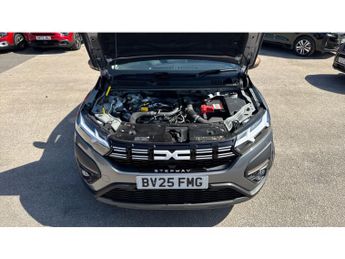 Dacia Sandero Stepway 1.0 TCe Extreme 5dr CVT Petrol Hatchback