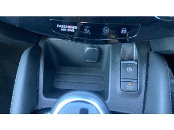 Nissan Qashqai 1.3 DiG-T 160 [157] Acenta Premium 5dr DCT Petrol Hatchback