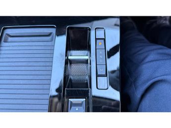 Vauxhall Astra 1.2 Turbo 130 Design 5dr Auto Petrol Hatchback