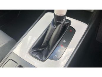 Honda Jazz 1.5 i-MMD Hybrid SE 5dr eCVT Hybrid Hatchback