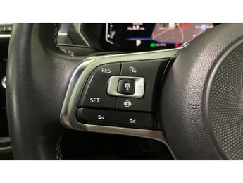 Volkswagen Tiguan 2.0 TDi 150 4Motion R-Line Tech 5dr DSG Diesel Estate