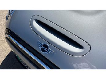 MINI Hatchback 135kW Cooper S Level 2 33kWh 3dr Auto Electric Hatchback