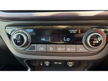 Hyundai i10 1.2 [79] Premium 5dr Auto [Nav] Petrol Hatchback