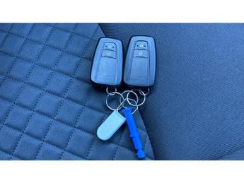 Toyota C-HR 2.0 Hybrid Dynamic 5dr CVT Hybrid Hatchback