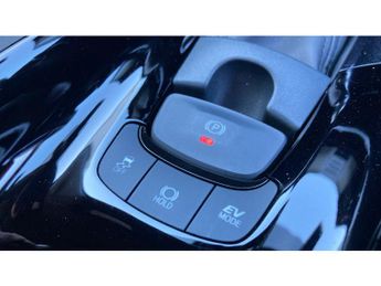 Toyota C-HR 2.0 Hybrid Dynamic 5dr CVT Hybrid Hatchback