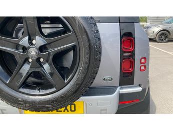 Land Rover Defender 3.0 D300 HSE 110 5dr Auto Diesel Estate