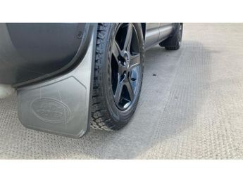 Land Rover Defender 3.0 D300 HSE 110 5dr Auto Diesel Estate