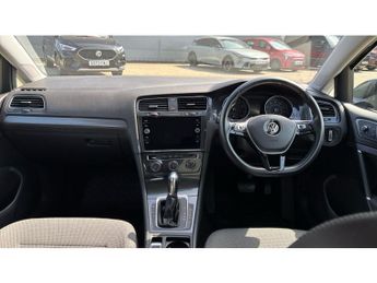 Volkswagen Golf 1.5 TSI EVO SE [Nav] 5dr DSG Petrol Hatchback