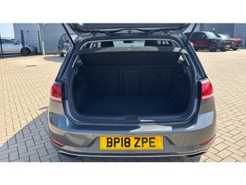 Volkswagen Golf 1.5 TSI EVO SE [Nav] 5dr DSG Petrol Hatchback