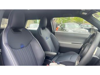MINI Cooper 135kW E Exclusive [Level 1] 41kWh 3dr Auto Electric Hatchback