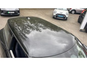 MINI Cooper 135kW E Exclusive [Level 1] 41kWh 3dr Auto Electric Hatchback