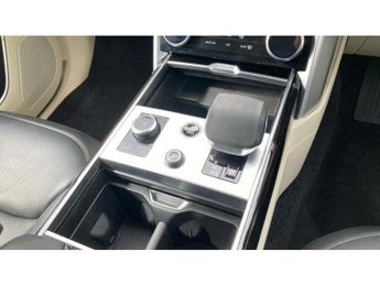 Land Rover Range Rover 3.0 D300 HSE 4dr Auto Diesel Estate