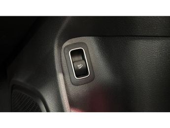Mercedes-Benz CLA 200 AMG Line Executive 4dr Tip Auto Petrol Saloon