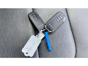 Kia Niro 150kW 4 65kWh 5dr Auto Electric Estate