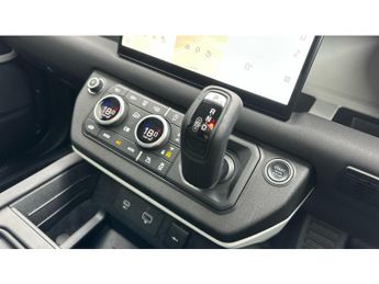Land Rover Defender 3.0 D250 XS Edition 110 5dr Auto Diesel Estate