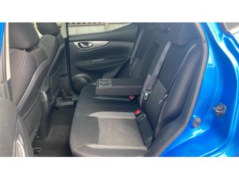 Nissan Qashqai 1.2 DiG-T N-Connecta 5dr Xtronic Petrol Hatchback