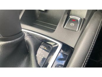 Nissan Qashqai 1.2 DiG-T N-Connecta 5dr Xtronic Petrol Hatchback