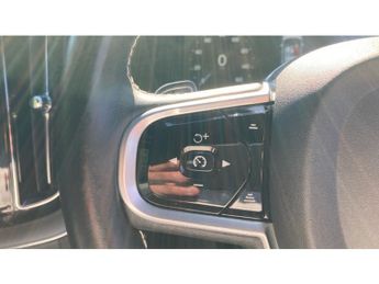 Volvo XC60 2.0 B4D R DESIGN Pro 5dr AWD Geartronic Diesel Estate