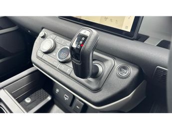 Land Rover Defender 90 Diesel 3.0 D250 Hard Top SE Auto