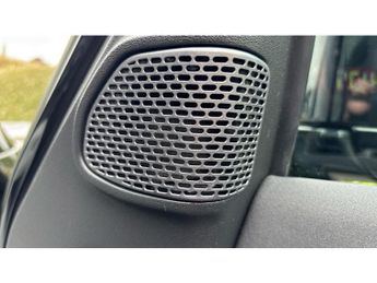 Land Rover Defender 90 Diesel 3.0 D250 Hard Top SE Auto