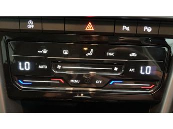 Volkswagen T-Roc 1.5 TSI Match 5dr DSG Petrol Hatchback