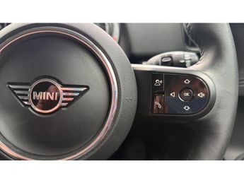 MINI Countryman 1.5 Cooper Classic Premium Plus 5dr Auto Petrol Hatchback