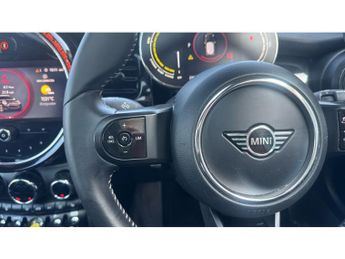 MINI Hatchback 135kW Cooper S Level 3 33kWh 3dr Auto Electric Hatchback