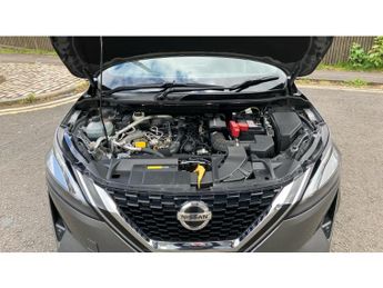 Nissan Qashqai 1.3 DiG-T MH 158 Tekna 5dr Xtronic Petrol Hatchback